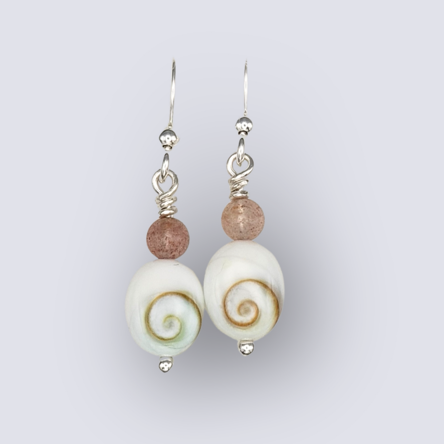 Heart of the Ocean – Strawberry Quartz, Shiva Shell & Silver Earrings