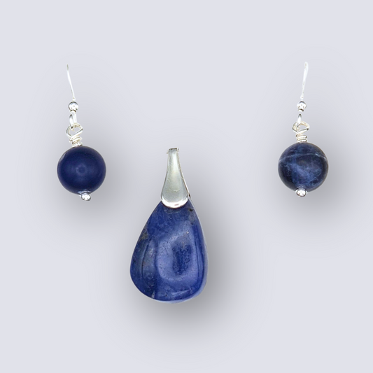 Silver and Gemstone Jewellery Set